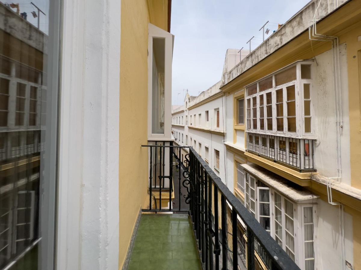 La Casa De Lima Little Apartments Cádiz Exterior foto